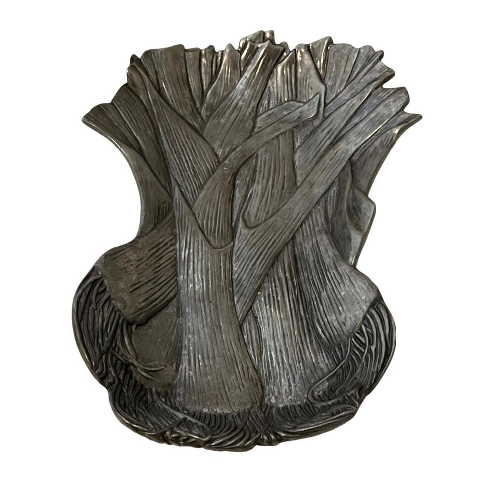 Fitz and Floyd Pewter Look Leek Serving Dish Resin Silver Finish 8 Inch